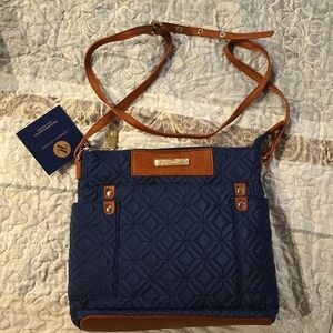 NWT Adrienne Vittadini Crossbody Bag